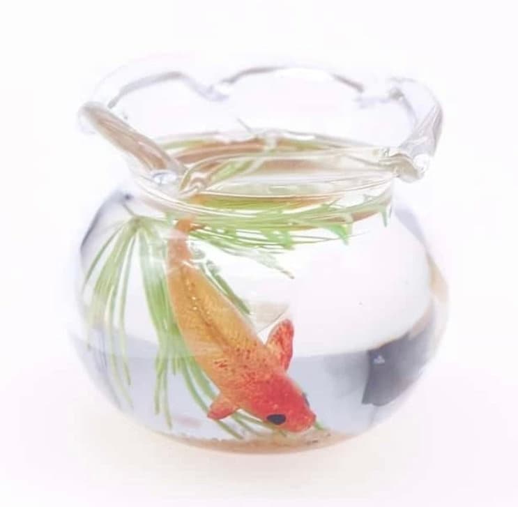 Fishbowl Coverminder / Fish Tank / Diamond Painting Putty / Diamond Art Putty / Arts and Crafts / Needle Minder / Magnets