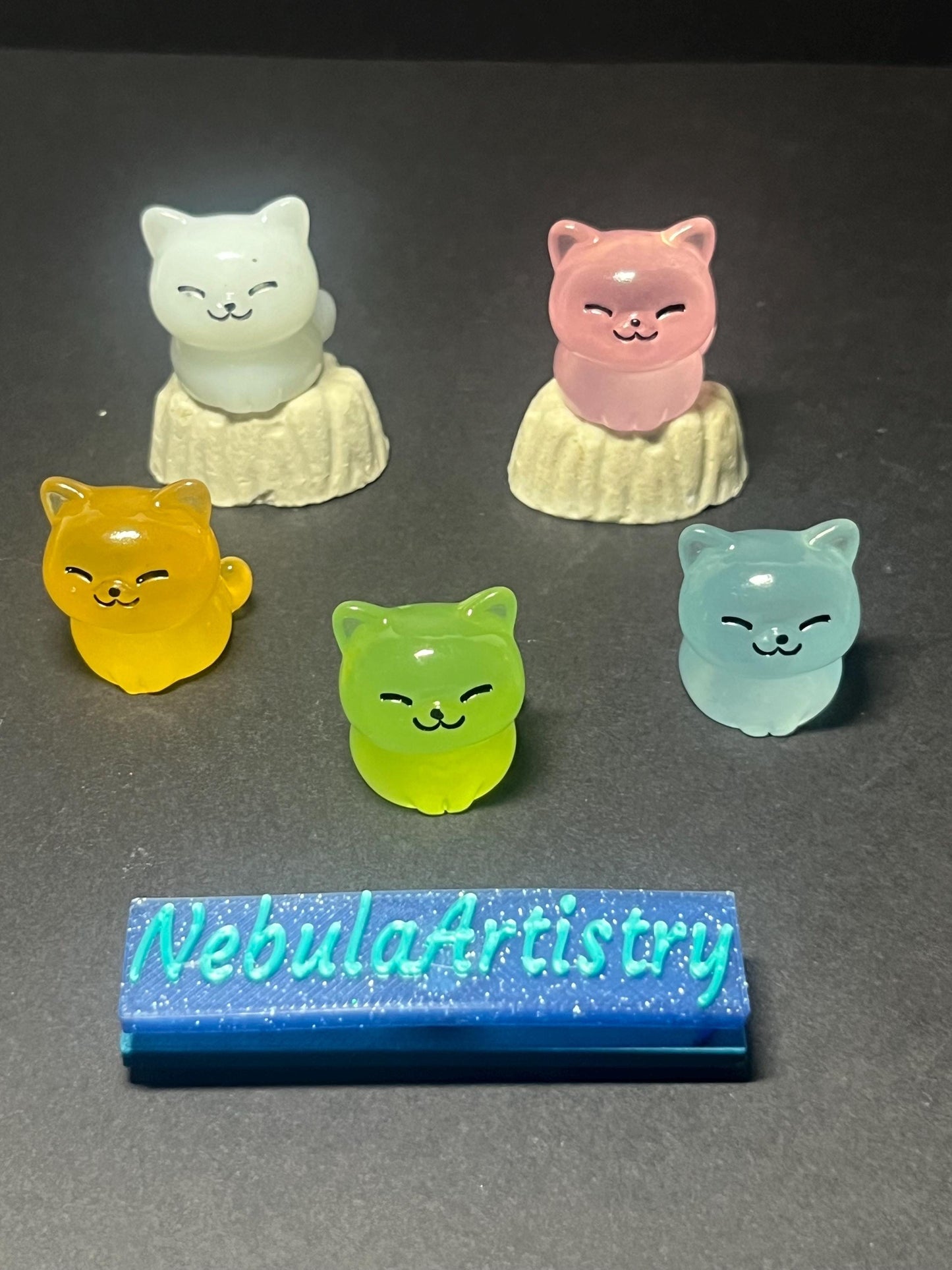 GLOW Cat Coverminder / Glow in the Dark / Diamond Painting Putty / Diamond Art Putty / Arts & Crafts / Needleminder / Magnets