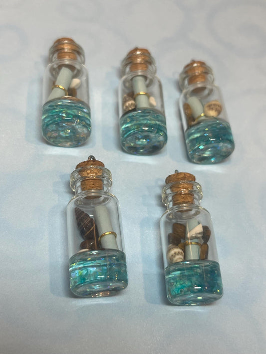 Treasure Bottle Coverminder / Message Scroll / Diamond Painting Putty / Diamond Art Putty / Arts & Crafts / Needleminder / Magnets